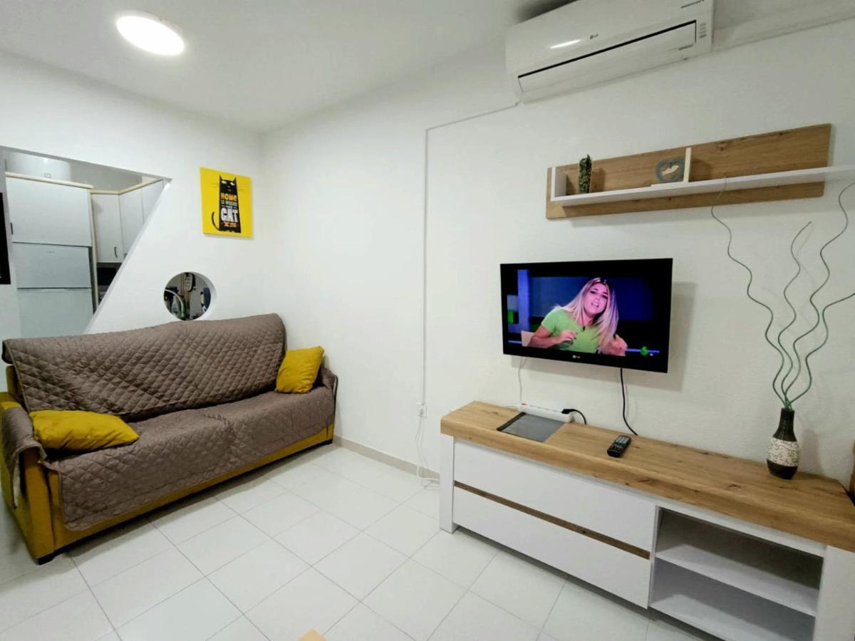 Estudio Gato Del Mar Торевиеха Екстериор снимка