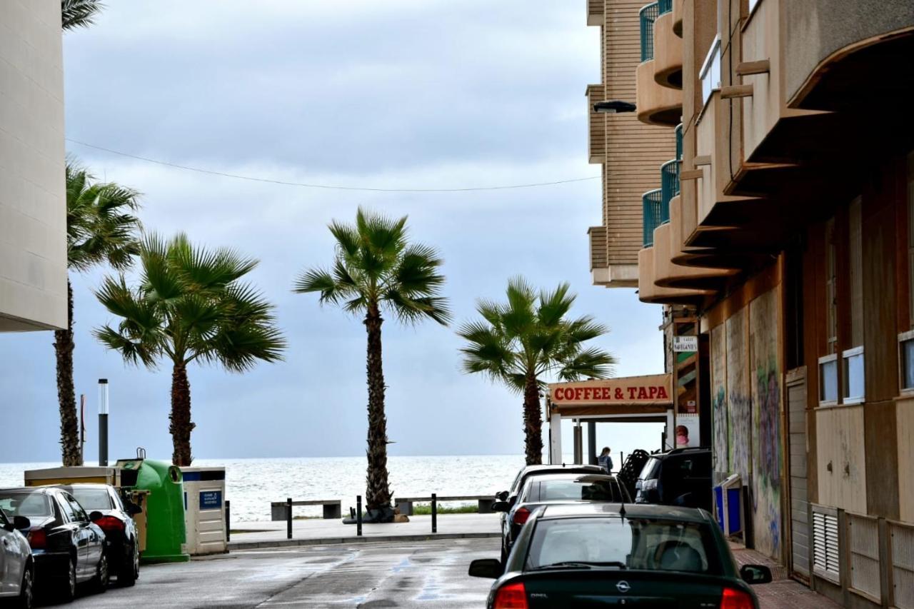 Estudio Gato Del Mar Торевиеха Екстериор снимка